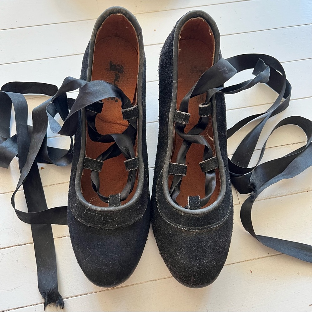 Flamenco shoes
